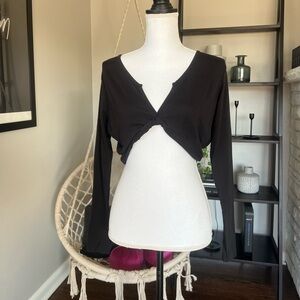 Missguided Black Twist Long Sleeve Crop Top